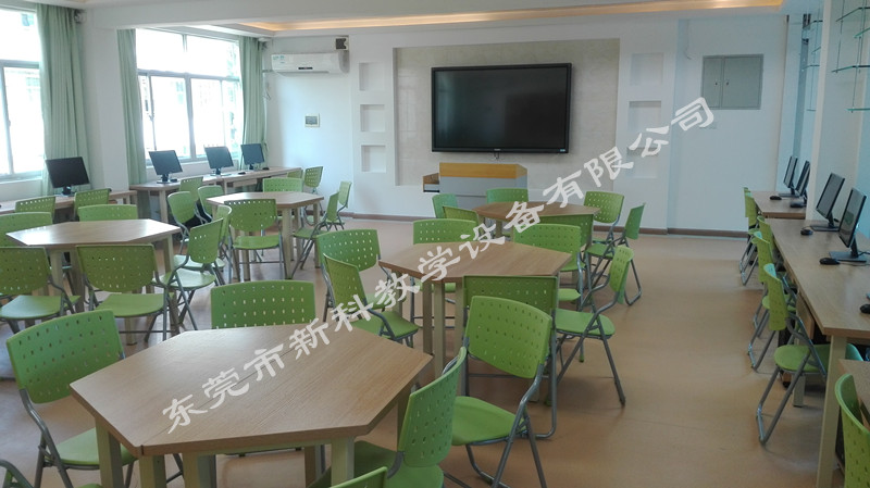 <a href='http://www.wlsfjx.cn' target='1' style='font-size:14px; font-weight:bold; color:#0080ff;'>創客實驗室</a>