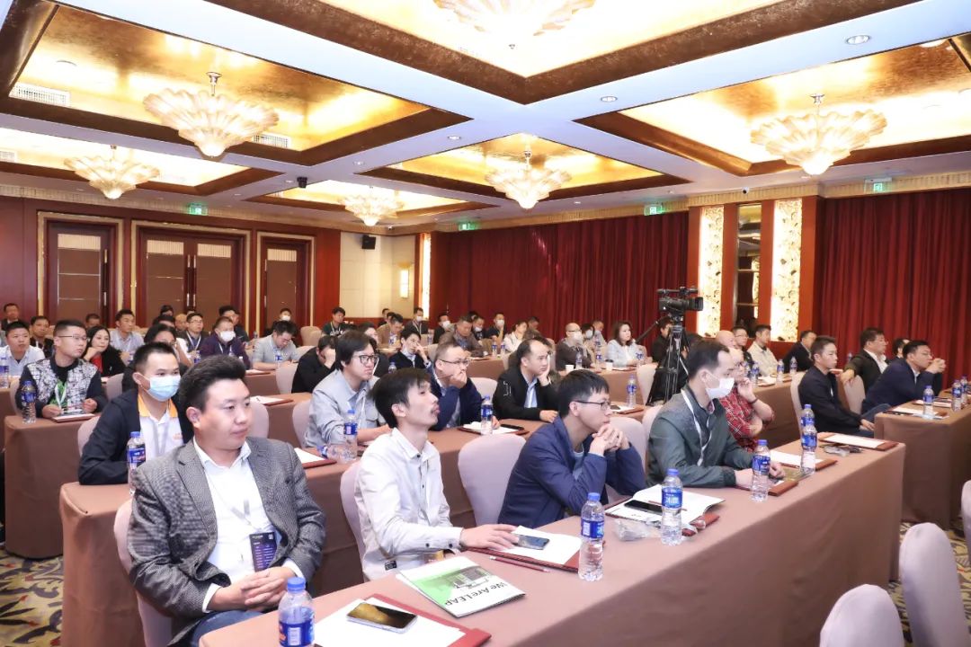 <a href='http://www.wlsfjx.cn/chanpin/56-1.html' target='1' style='font-size:18px; font-weight:bold; color:#000000;'>美術功能室</a>設備