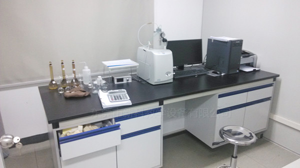 <a href='http://www.wlsfjx.cn/products/64-1.html' target='1' style='font-size:18px; font-weight:bold; color:#000000;'>實驗室邊臺</a>案例